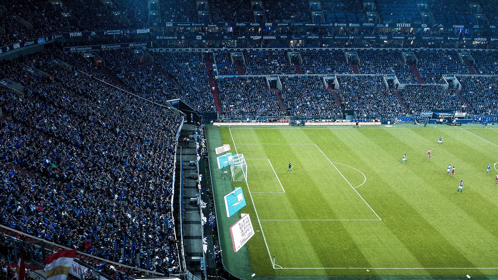 “福乐球激烈角逐，新都香城赛场精彩纷呈”